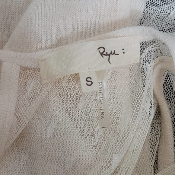 Ryu Top Small‎ Cream Lace Knit Sleeveless Tank Boho Peasant Flowy Hi Low Hem Y2K - Picture 3 of 10